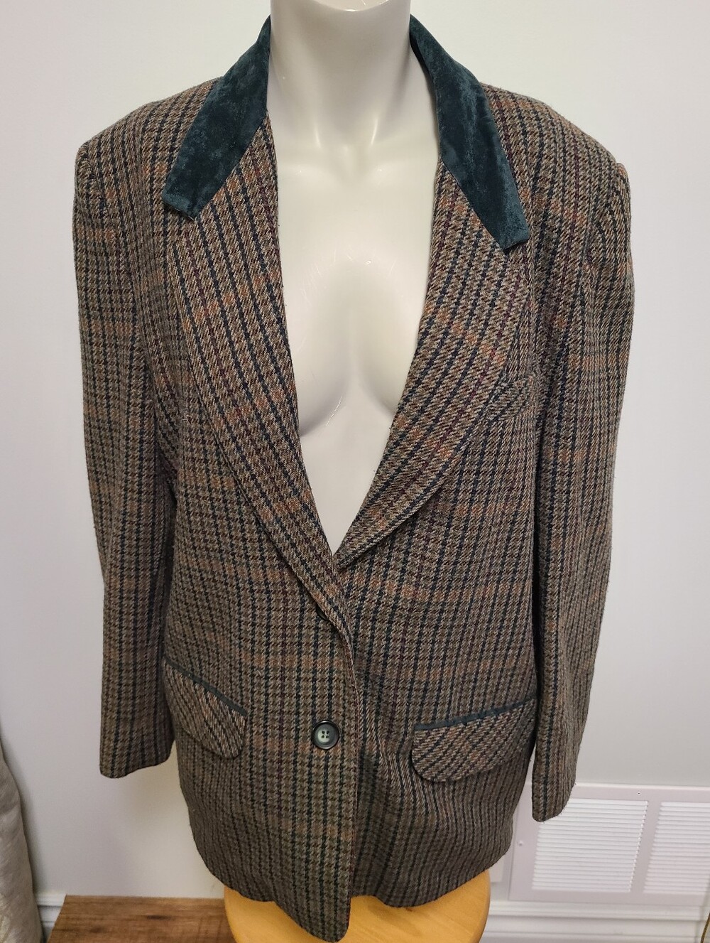 Tribal Brown Plaid Sport Coat with Dark Green Velvet Collar